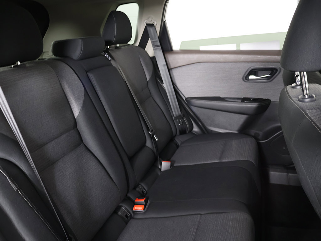 Used 2023 Nissan Rogue SV AWD/4WD image 32