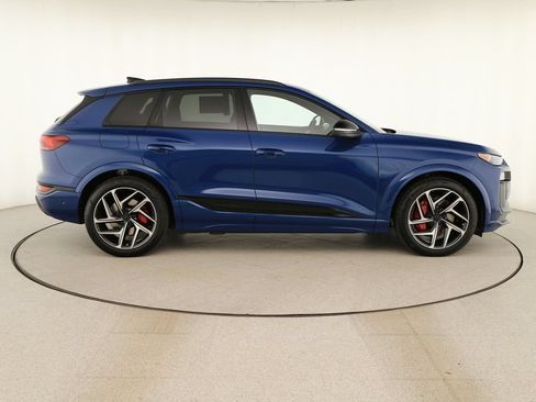 New 2027 Audi SQ6 e-tron Prestige AWD/4WD image 8