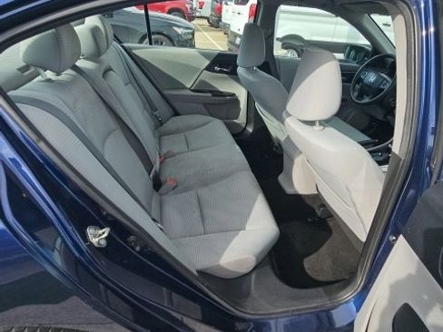 Used 2016 Honda Accord LX image 9