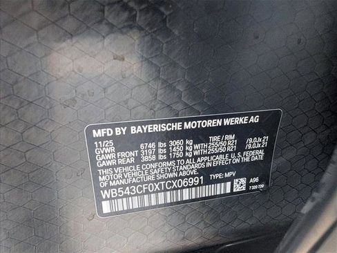 New 2026 BMW iX xDrive45 w/ Premium Package image 15