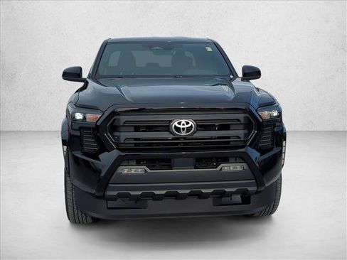 Used 2025 Toyota Tacoma SR5 RWD image 2