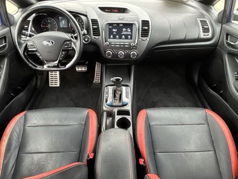 Used 2018 Kia Forte SX FWD image 11