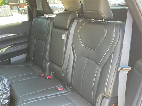 New 2026 INFINITI QX60 Luxe w/ Cargo Package image 17