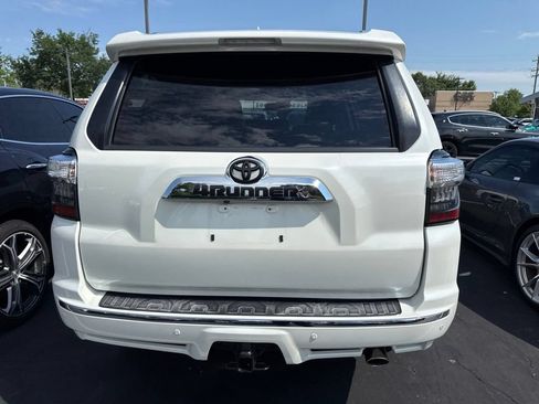 Used 2020 Toyota 4Runner Limited AWD/4WD image 4