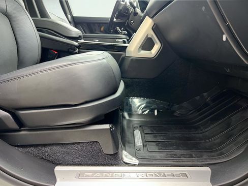 Used 2018 Land Rover Range Rover Supercharged image 39