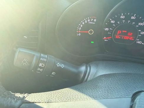 Used 2014 Kia Soul ! w/ Sun & Sound Package image 14