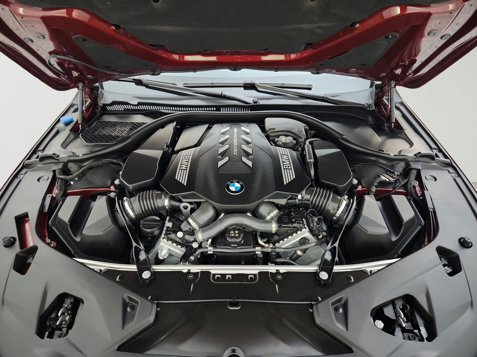 Used 2026 BMW M850i xDrive Convertible AWD/4WD image 30