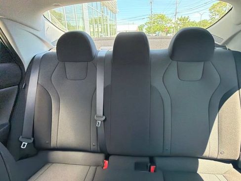 Certified 2026 Hyundai Elantra SE w/ Cargo Package FWD image 22
