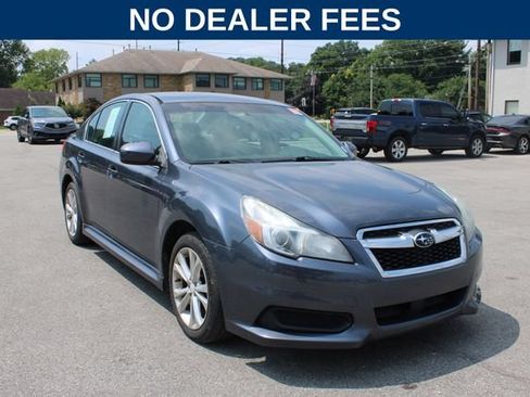 Used 2014 Subaru Legacy 2.5i Premium AWD/4WD image 2