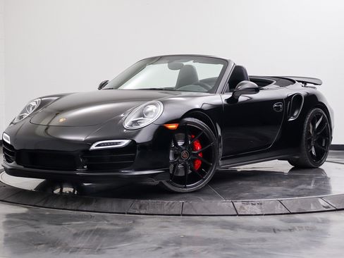 Used 2014 Porsche 911 4 Cabriolet AWD/4WD image 1