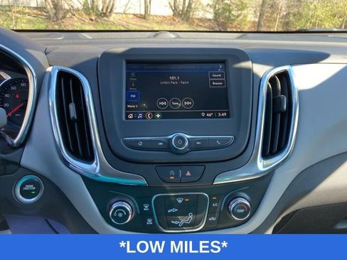 Used 2023 Chevrolet Equinox LS w/ LS Convenience Package image 14