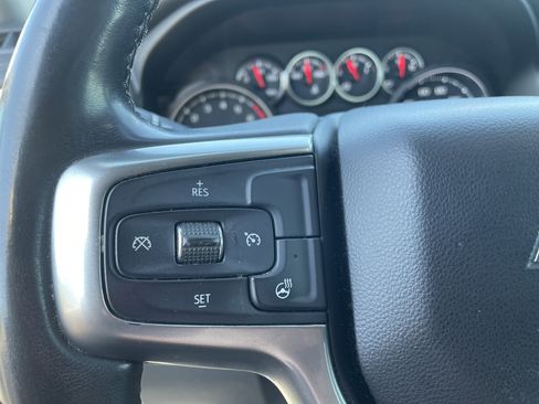 Used 2019 Chevrolet Silverado 1500 LTZ image 31