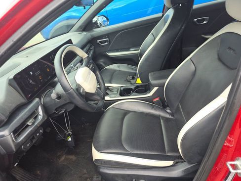 Used 2025 Kia K4 GT-Line w/ GT-Line Premium Package FWD image 4