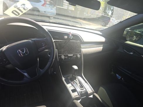 Used 2017 Honda Civic EX image 6