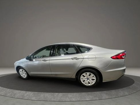 Used 2020 Ford Fusion S FWD image 8