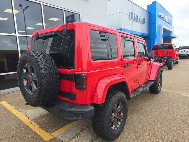 Used 2014 Jeep Wrangler Unlimited Sahara w/ Connectivity Group AWD/4WD image 10