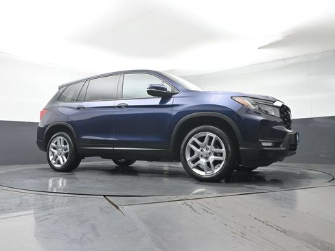 Certified 2024 Honda Passport EX-L image 37