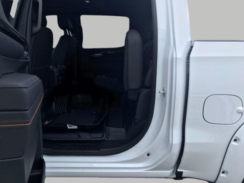 New 2026 GMC Sierra 1500 AT4 w/ AT4 Premium Package AWD/4WD image 57
