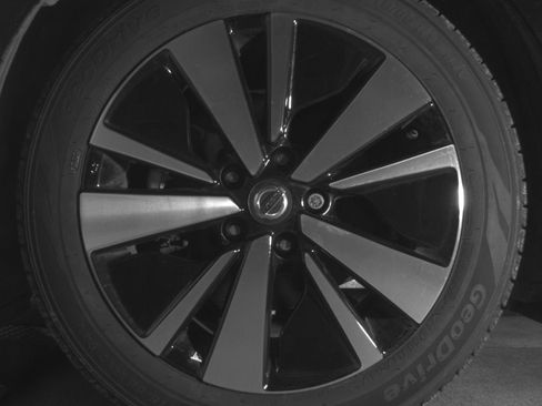 Certified 2022 Nissan Altima 2.5 SV FWD image 13