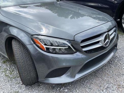 Used 2019 Mercedes-Benz C 300 Sedan image 4
