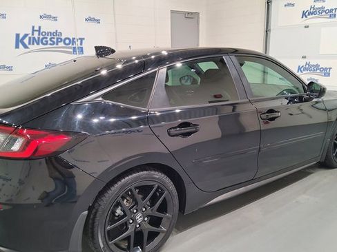 Used 2022 Honda Civic Sport image 3