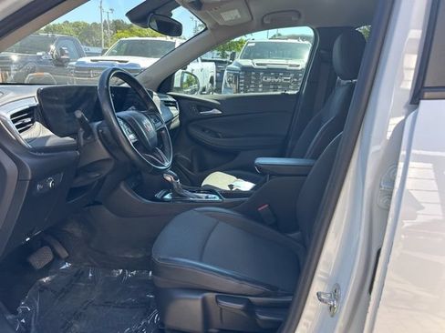 Used 2024 Buick Encore GX Preferred FWD image 9