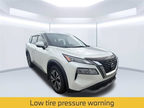 Used 2022 Nissan Rogue SV w/ SV Premium Package AWD/4WD image 19