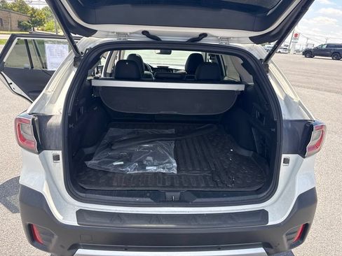 Certified 2021 Subaru Outback Limited AWD/4WD image 11