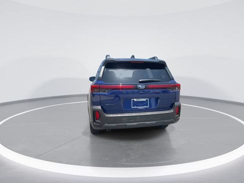 Used 2026 Subaru Outback Premium w/ Premium/Limited Package 2 AWD/4WD image 7