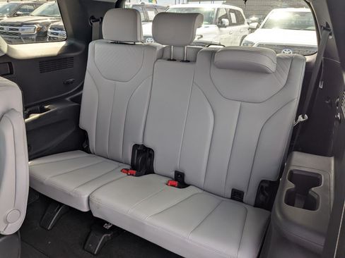 Used 2025 Hyundai Palisade SEL AWD/4WD image 30