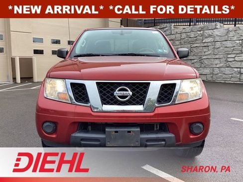 Used 2016 Nissan Frontier SV AWD/4WD image 2