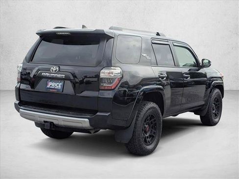 Used 2023 Toyota 4Runner TRD Off-Road Premium w/ Off Road Premium Plus Package AWD/4WD image 5