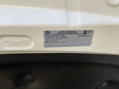 Used 2022 GMC Terrain SLT image 25