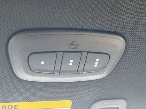 New 2025 Jeep Grand Cherokee L Limited image 9