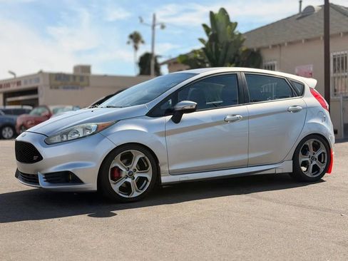 Used 2015 Ford Fiesta ST FWD image 7
