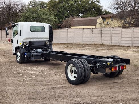 New 2025 Chevrolet Low Cab Forward 5500 XD image 3