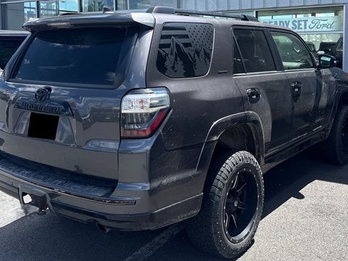 Used 2019 Toyota 4Runner Limited AWD/4WD image 5