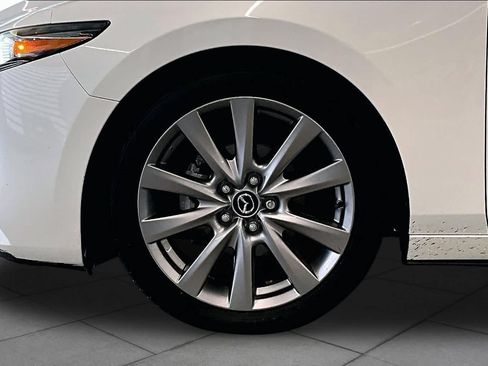 Used 2019 MAZDA MAZDA3 Sedan w/ Premium Package FWD image 10