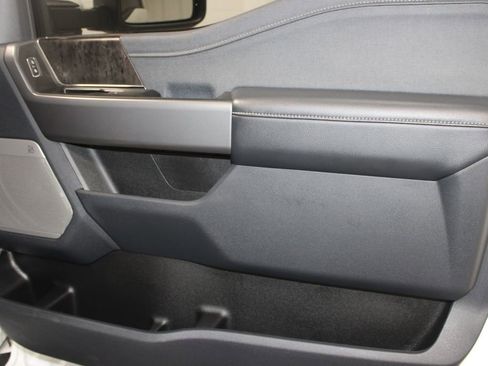 Used 2024 Ford F250 Lariat image 40