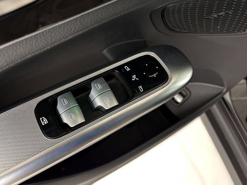 Certified 2023 Mercedes-Benz GLC 300 4MATIC image 25