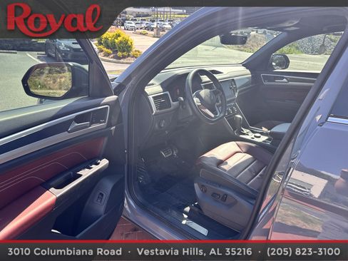 Certified 2023 Volkswagen Atlas Cross Sport SEL Premium R-Line AWD/4WD image 5