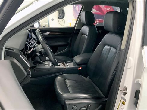 Used 2019 Audi Q5 2.0T Premium Plus w/ Premium Plus Package image 10