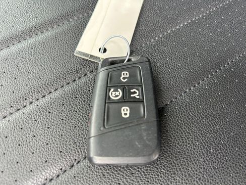 Used 2024 Volkswagen Tiguan Wolfsburg Edition FWD image 27