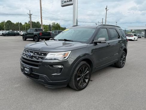 Used 2019 Ford Explorer XLT w/ Equipment Group 202A AWD/4WD image 1
