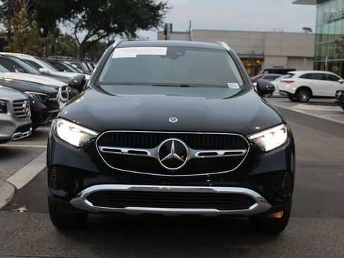 Certified 2025 Mercedes-Benz GLC 350e 4MATIC image 2