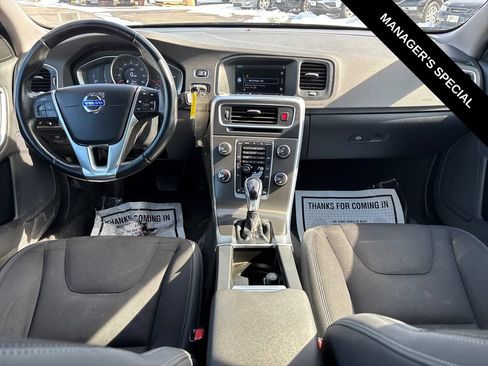 Used 2015 Volvo V60 T5 AWD/4WD image 17