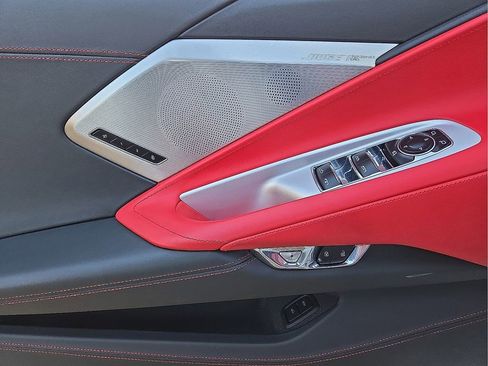 Used 2020 Chevrolet Corvette Stingray Premium Conv w/ 3LT Preferred Equipment Group image 21