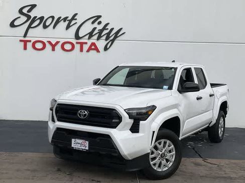 Used 2025 Toyota Tacoma SR w/ SR Upgrade Package image 1