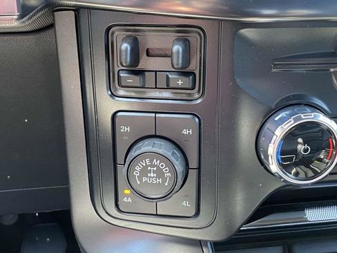 New 2025 Ford F150 Lariat w/ Equipment Group 501A Mid AWD/4WD image 11