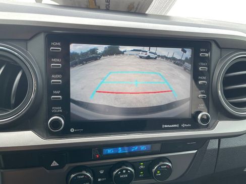 Used 2021 Toyota Tacoma TRD Off-Road image 30